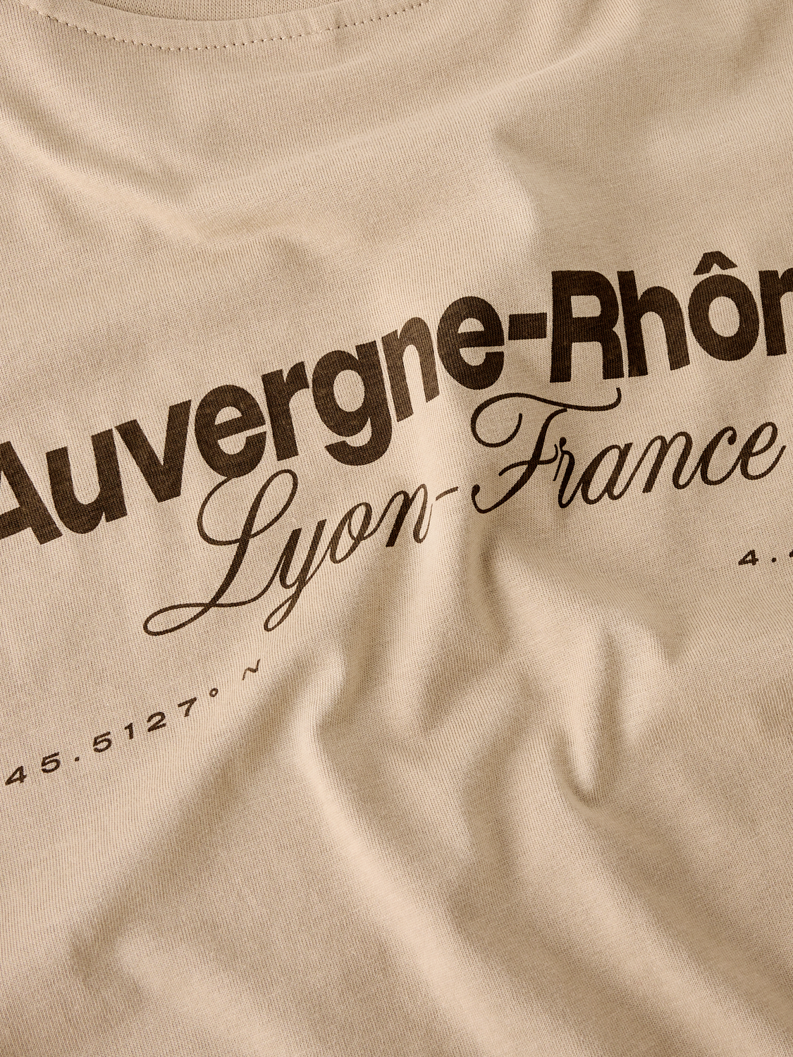 model_shot-front_full